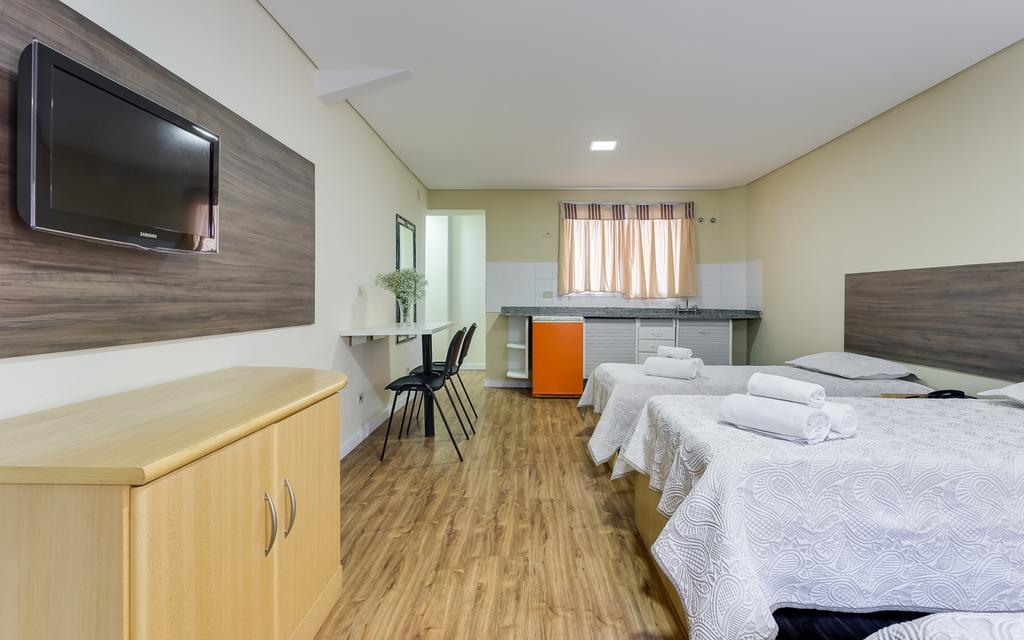 Hotel Lavenue Curitiba Esterno foto